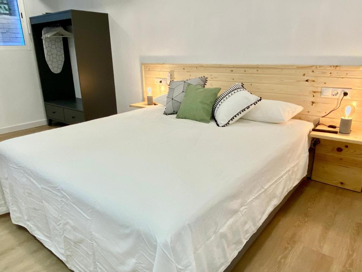 Suite Breeze - Private Heated Pool Málaga Exteriör bild