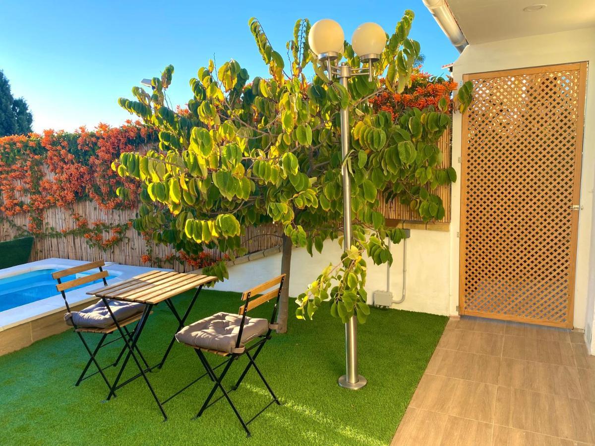 Suite Breeze - Private Heated Pool Málaga Exteriör bild
